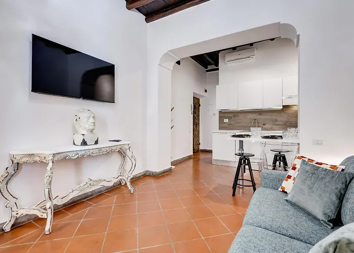 New Spanish Square - Romedreamhome