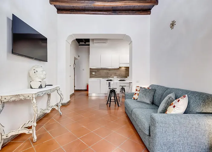 New Spanish Square - Romedreamhome דירה