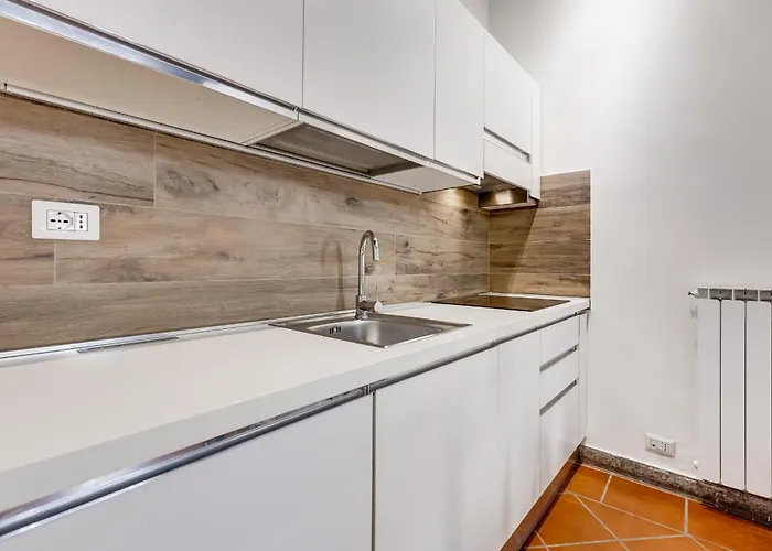 New Spanish Square - Romedreamhome